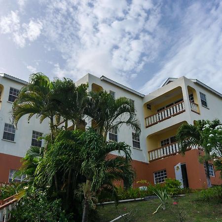 Hillside Apartments Kingstown Ngoại thất bức ảnh