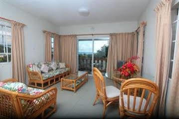 Hillside Apartments Kingstown Ngoại thất bức ảnh